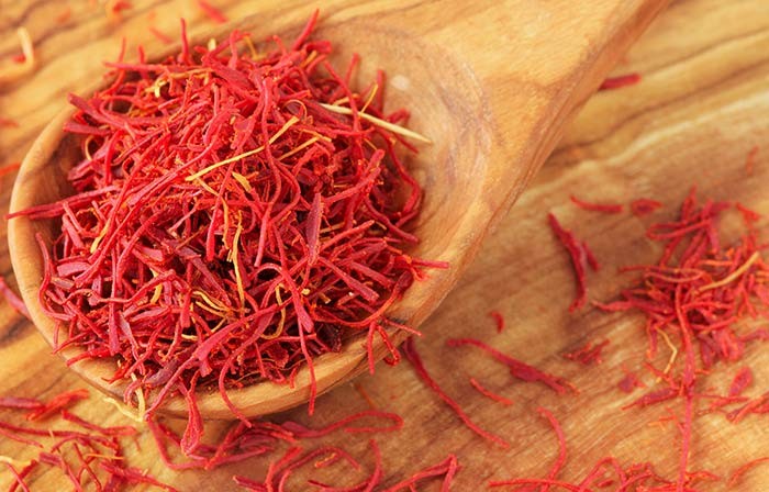 10-bi-quyet-lam-dep-tu-nhien-tu-cac-phu-nu-an-do