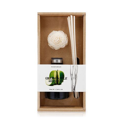 Tinh Dầu Phutawan Reed Diffuser Green Apple 50ml