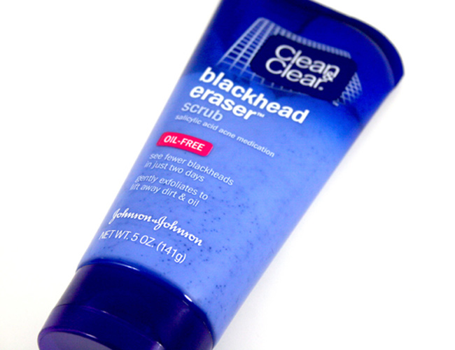 sua-rua-mat-clean-clear-blackhead-eraser-141g-boshop.jpg