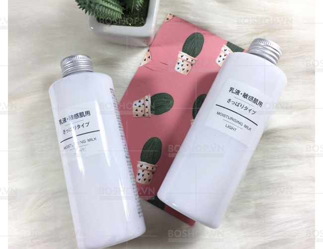 sua-duong-am-muji-moisturising-milk-boshop-6.jpg