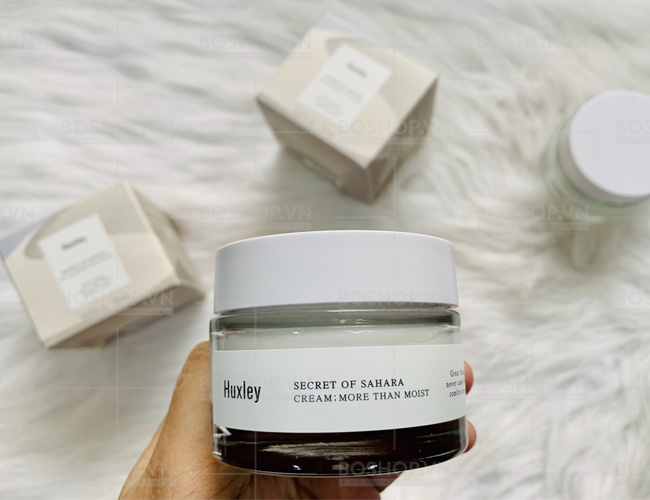 kem-duong-am-huxley-more-than-moist-50ml-boshop-2.jpg