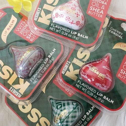 son-duong-hersheys-kisses-flavored-lip-balm-8g-boshop-2.jpg