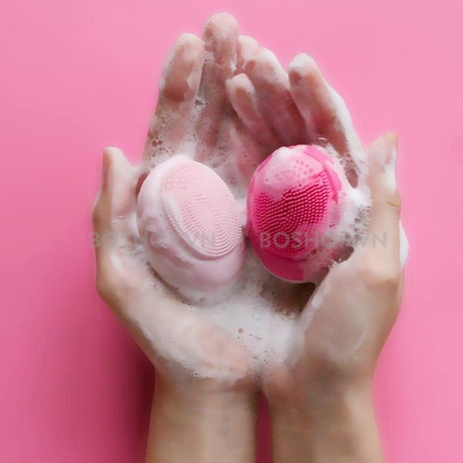 may-massage-rua-mat-co-nho-halio-boshop-1.jpg