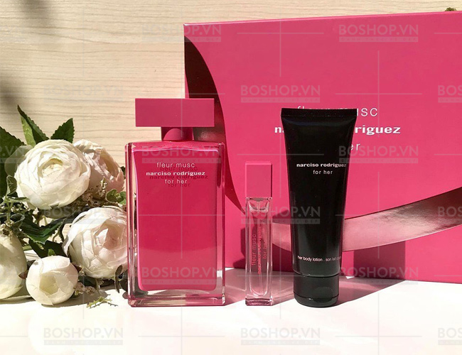 gift-set-narciso-rodriguez-fleur-musc-for-her-3-mon-boshop-1-jpg