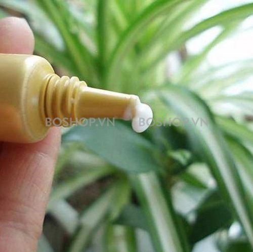 kem-chong-nhan-mat-va-khoe-mieng-kracie-wrinkle-facial-cream-30gr-boshop-5-jpg