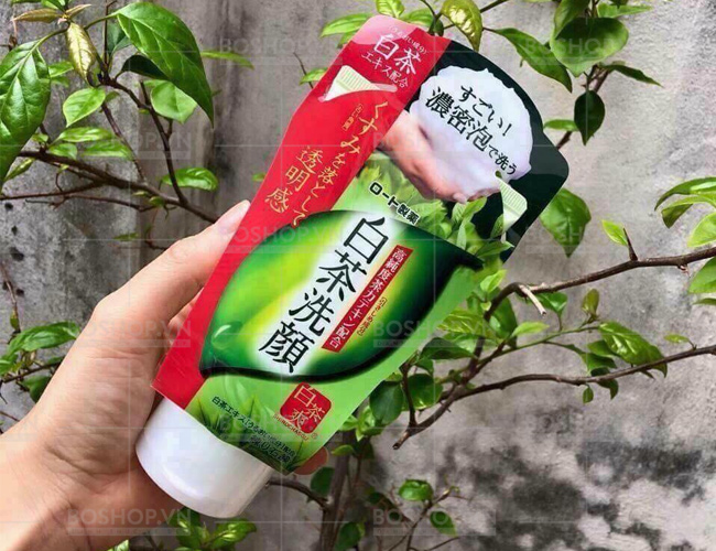 sua-rua-mat-tra-trang-rohto-white-tea-120g-boshop-4-jpg