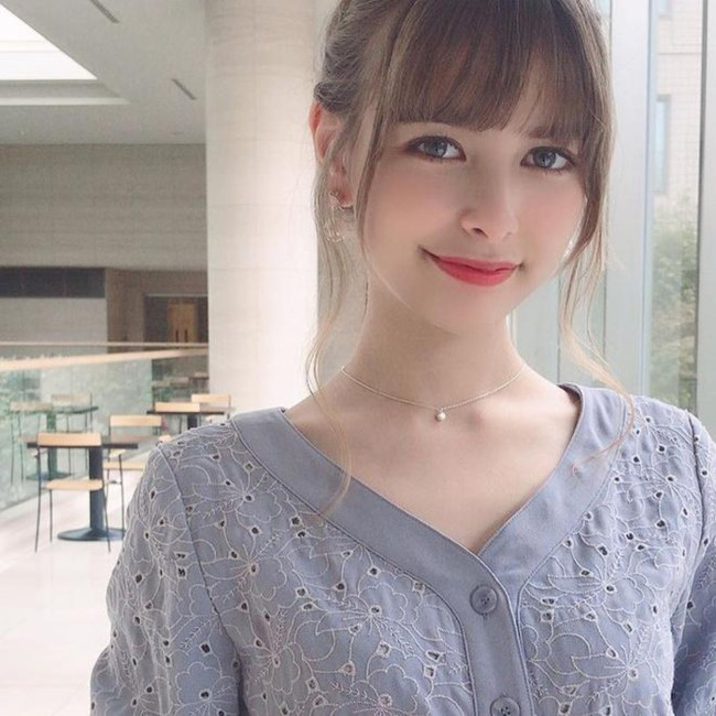 su-dung-dung-cach-cac-loai-my-pham-duong-trang-chinh-hang-de-so-huu-lan-da-trang-hong-jpg