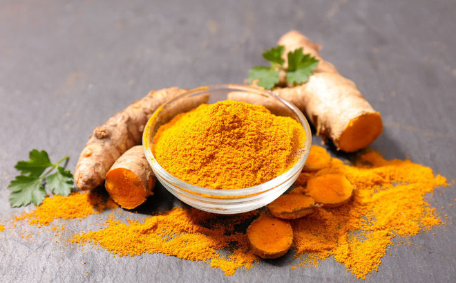 hoat-chat-curcumin-co-trong-nghe-rat-tot-cho-co-the-trong-viec-mien-dich