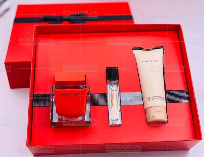 gift-set-narciso-rodriguez-eau-de-parfum-rouge-3-mon-boshop-7-png