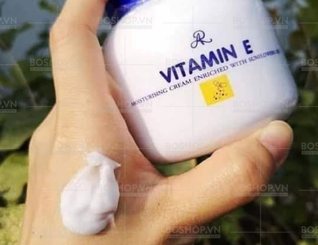 kem-duong-am-aron-vitamin-e-200ml-boshop-6-jpg