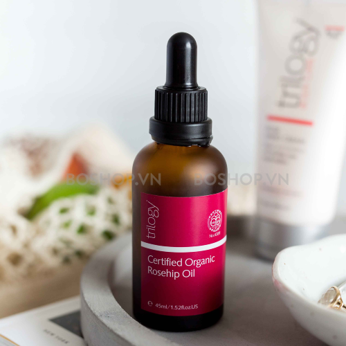 dau-tam-xuan-trilogy-certified-organic-rosehip-oil-45ml-boshop-7-png
