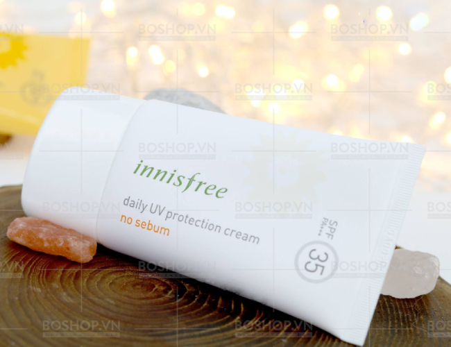 chong-nang-innisfree-daily-uv-protection-cream-no-sebum-spf-35-50ml-boshop-3-png