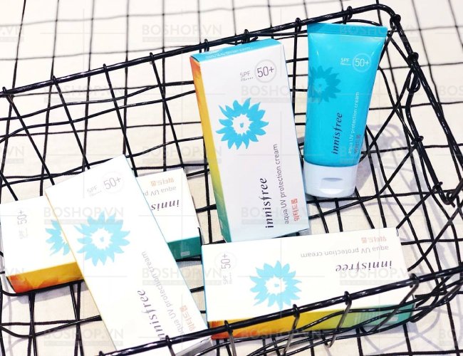 kem-chong-nang-innisfree-aqua-uv-protection-cream-water-drop-spf-50-50ml-boshop-2-png