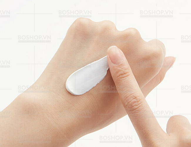 kem-chong-nang-innisfree-oat-mild-moisture-spf-50-pa-40ml-boshop-1-jpg