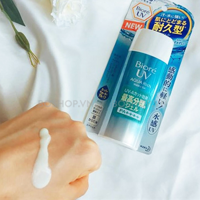 chong-nang-biore-uv-aqua-rich-watery-gel-spf-50-90ml-boshop-3-jpg