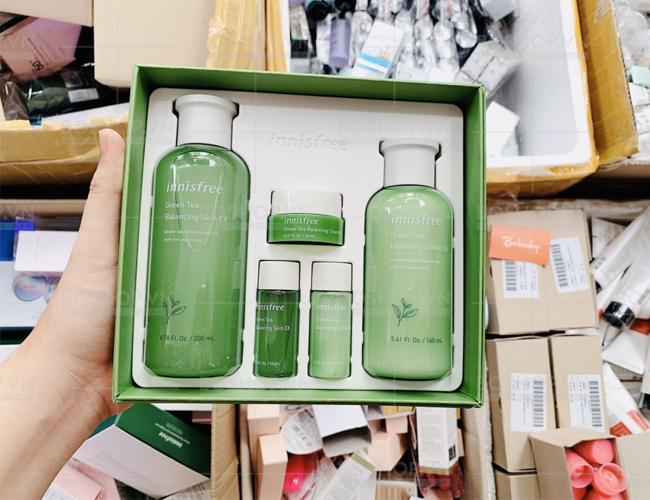 set-duong-da-hon-hop-innisfree-green-tea-balancing-ex-5-mon-boshop-1-jpg