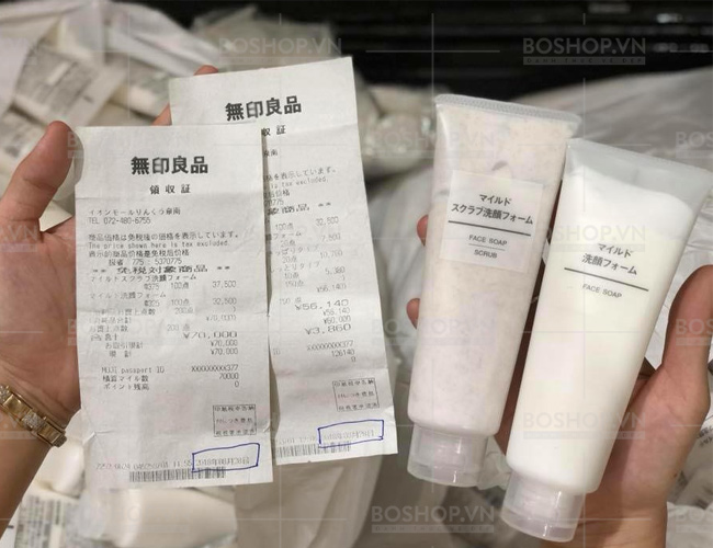 sua-rua-mat-co-hat-muji-mild-scrub-face-soap-30gr-boshop-7-jpg