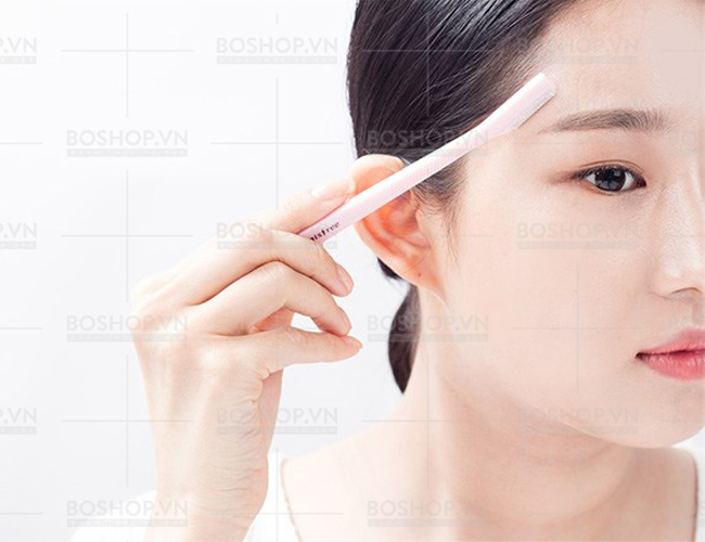 dao-cao-chan-may-innisfree-eyebrow-razor-2-cay-boshop-2-jpg