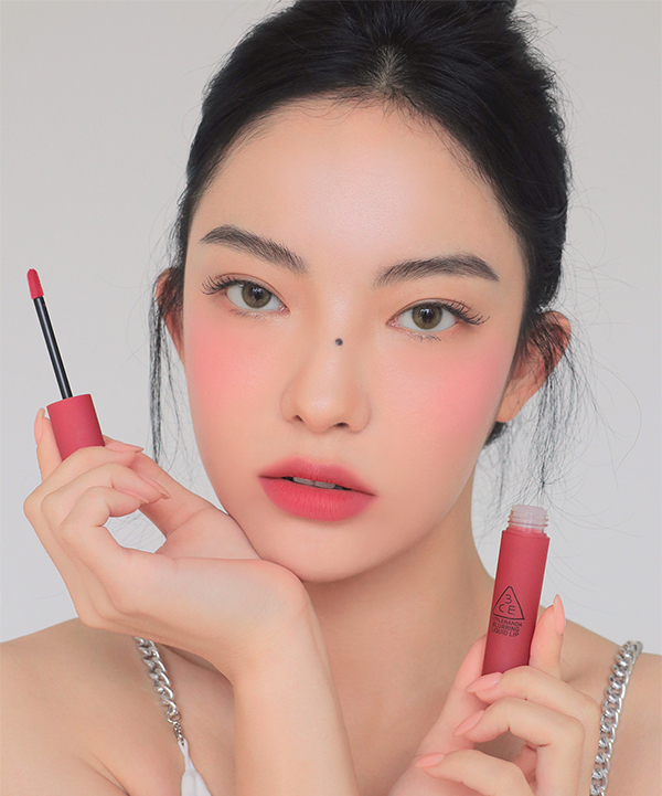 son-3ce-blurring-liquid-lip-moi-nhat-2020-boshsop-14-jpg