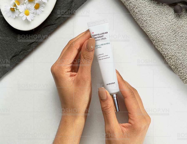 tinh-chat-cham-mun-skin1004-centellascar-ointment-quasi-drug-10ml-boshop-4-jpg