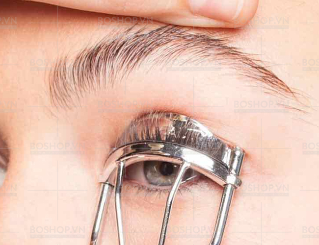 kep-bam-mi-innisfree-premium-eyelash-curler-boshop-5-jpg