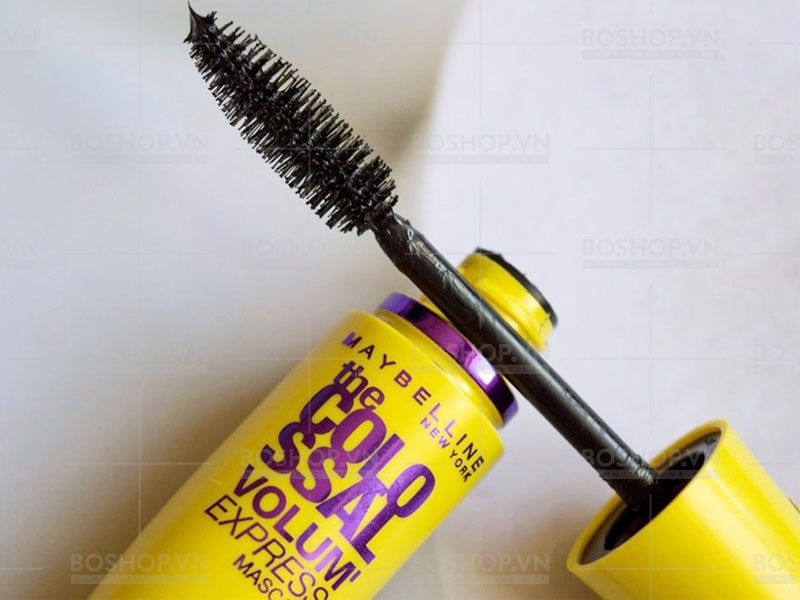 Mascara Maybelline The Colossal Volum Express Waterproof 1