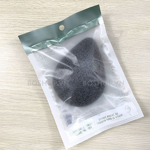 bot-rua-mat-than-hoat-tinh-the-face-shop-charcoal-konjac-cleansing-puff-boshop-1-jpg