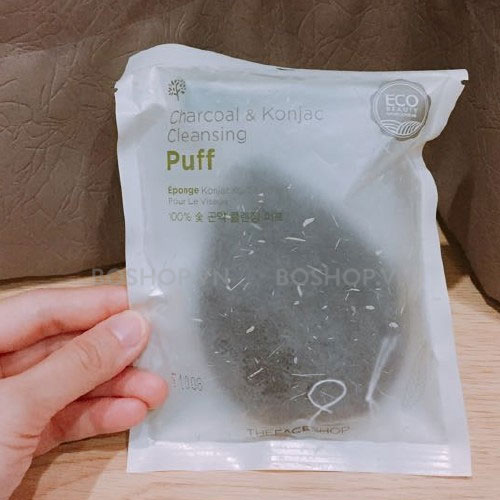 bot-rua-mat-than-hoat-tinh-the-face-shop-charcoal-konjac-cleansing-puff-boshop-2-jpg