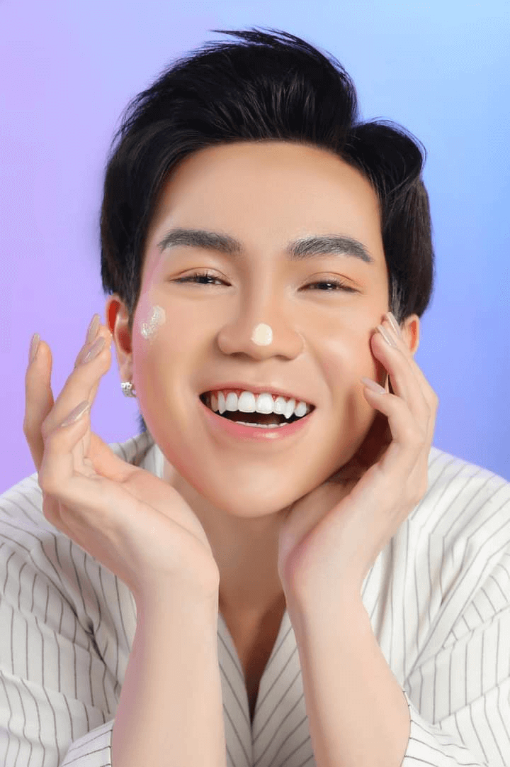 call-me-duy-hot-beauty-blogger-2-png