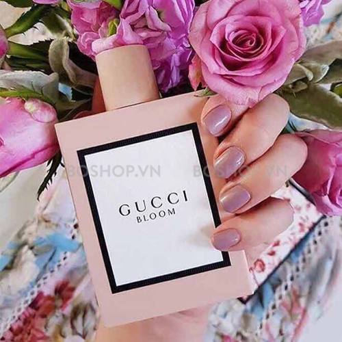 gift-set-nuoc-hoa-nu-va-xit-thom-toc-gucci-bloom-2-mon-boshop-9-jpg