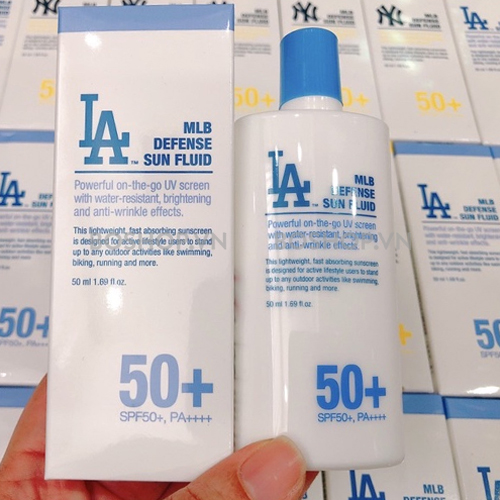 sua-chong-nang-mlb-defense-sun-fluid-la-spf-50-pa-50ml-mau-xanh-boshop-11-jpg