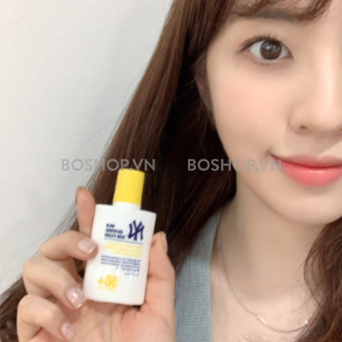 sua-chong-nang-mlb-defense-sun-fluid-ny-spf-50-pa-50ml-mau-vang-boshop-12-jpg