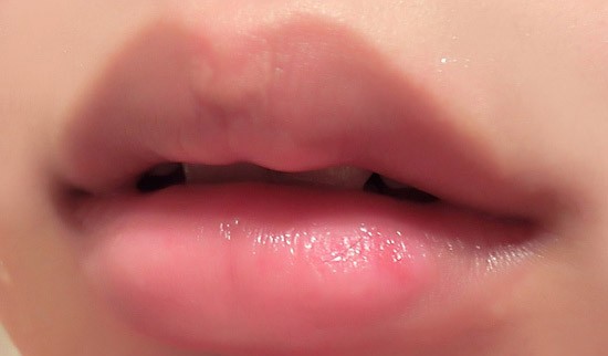 son dưỡng môi laneige