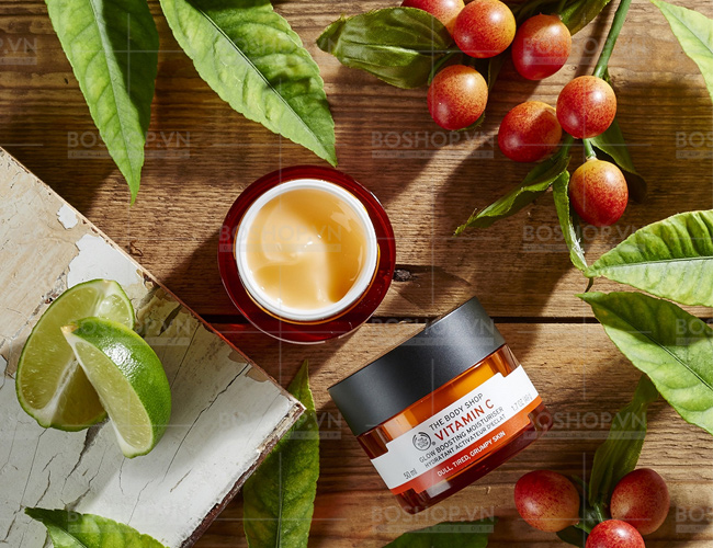 The Body Shop Vitamin C Glow Boosting Moisturiser