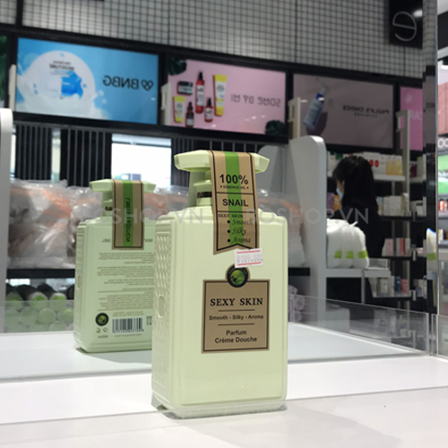 sua-tam-huong-nuoc-hoa-sexy-skin-essence-oil-snail-parfum-creme-douche-600ml-boshop-2-jpg