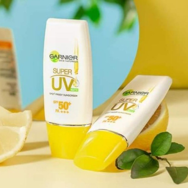 kem-chong-nang-garnier-light-complete-super-uv-spot-proof-sunscreen-spf50-pa-30ml-boshop-3-jpg