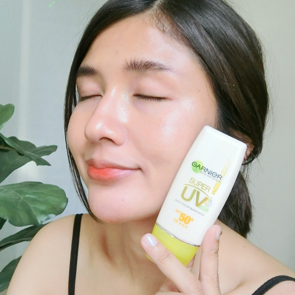 kem-chong-nang-garnier-light-complete-super-uv-spot-proof-sunscreen-spf50-pa-30ml-boshop-5-jpg