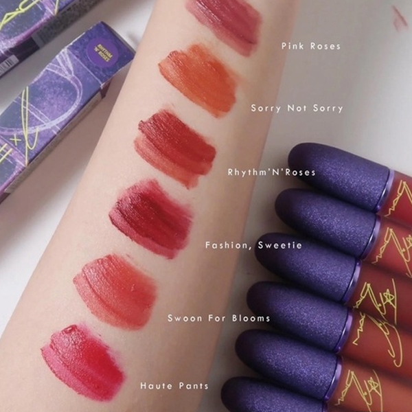 son-kem-li-mac-powder-kiss-liquid-lipcolour-974-rhythm-n-roses-boshop-11-jpg