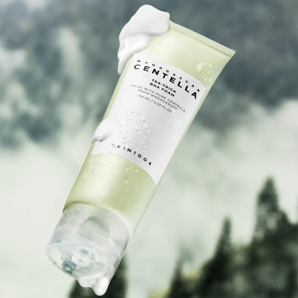 sua-rua-mat-cho-da-dau-mun-skin1004-madagascar-centella-tea-trica-bha-foam-125ml-boshop-1-jpg
