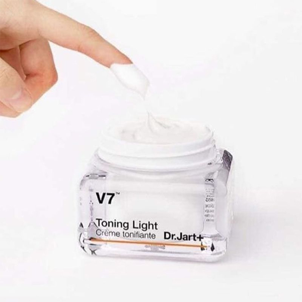 kem-duong-trang-tri-tham-nam-dr-jart-v7-toning-light-50ml-boshop-2-jpg