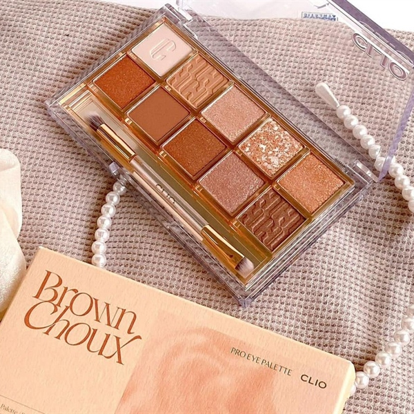 phan-mat-clio-pro-eye-palette-02-brown-choux-boshop-7-jpg