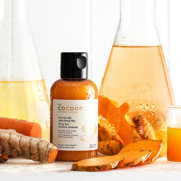 sua-rua-mat-chiet-xuat-tu-nghe-hung-yen-cocoon-hung-yen-turmeric-cleanser-140ml-boshop-3-jpg