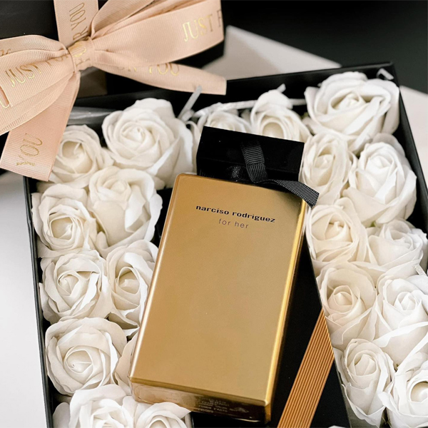 nuoc-hoa-nu-narciso-rodriguez-for-her-edt-xmas-2022-limited-edition-100ml-boshop-5-jpg