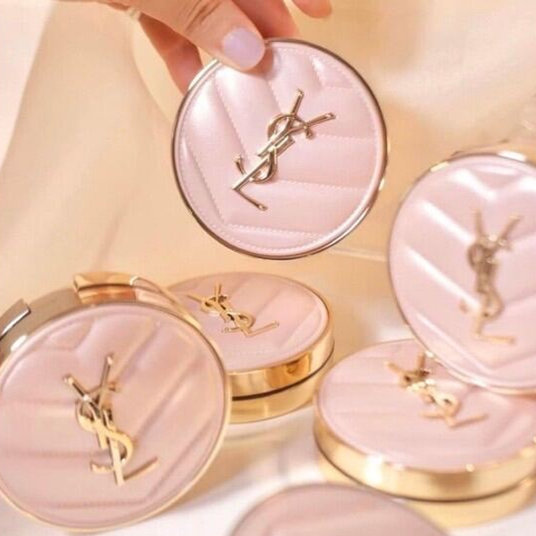 phan-nuoc-cushion-ysl-touche-eclat-glow-pact-cushion-high-cover-mesh-foundation-br20-boshop-8-jpg