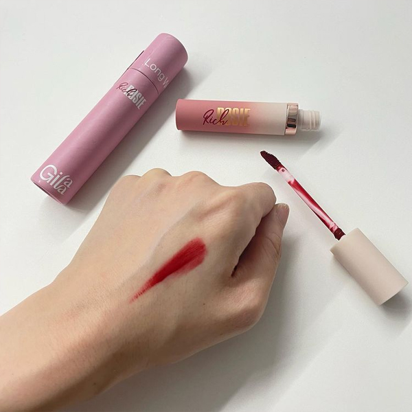 son-kem-li-gilaa-long-wear-lip-cream-rich-rosie-collection-boshop-5-jpg