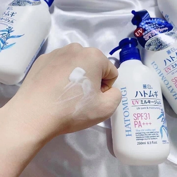 sua-duong-the-trang-da-chong-nang-hatomugi-milky-gel-spf31-pa-250ml-boshop-2-jpg