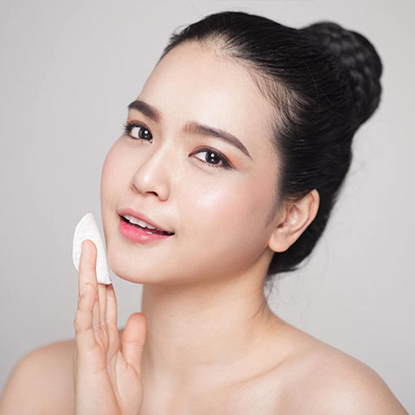nuoc-than-bi-quyet-danh-thuc-ve-dep-rang-ro-cua-lan-da-20-jpg
