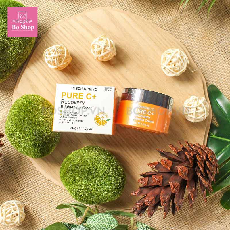 Bao bì hộp giấy bên ngoài hay hộp nhựa bên trong đều đơn giản tương tự với thông tin không thừa không thiếu