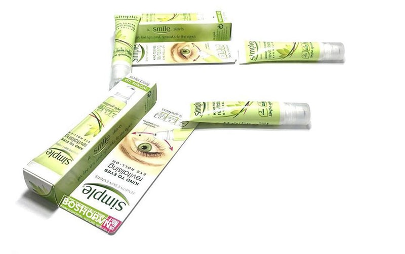 Simple kind to eyes revitalising eye roll on – bí quyết cho đôi mắt trẻ khỏe