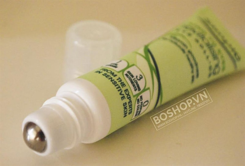 Simple kind to eyes revitalising eye roll on – bí quyết cho đôi mắt trẻ khỏe